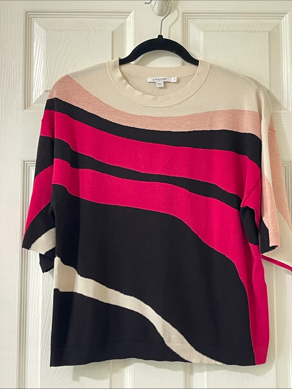 Chico's Short-Sleeve Colorblock Wave Sweater - Hot Pink/Black/Cream